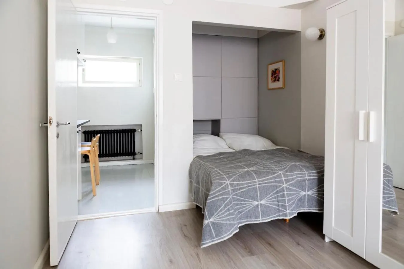 Vintage Modern Apartment By Sea - Eiranranta